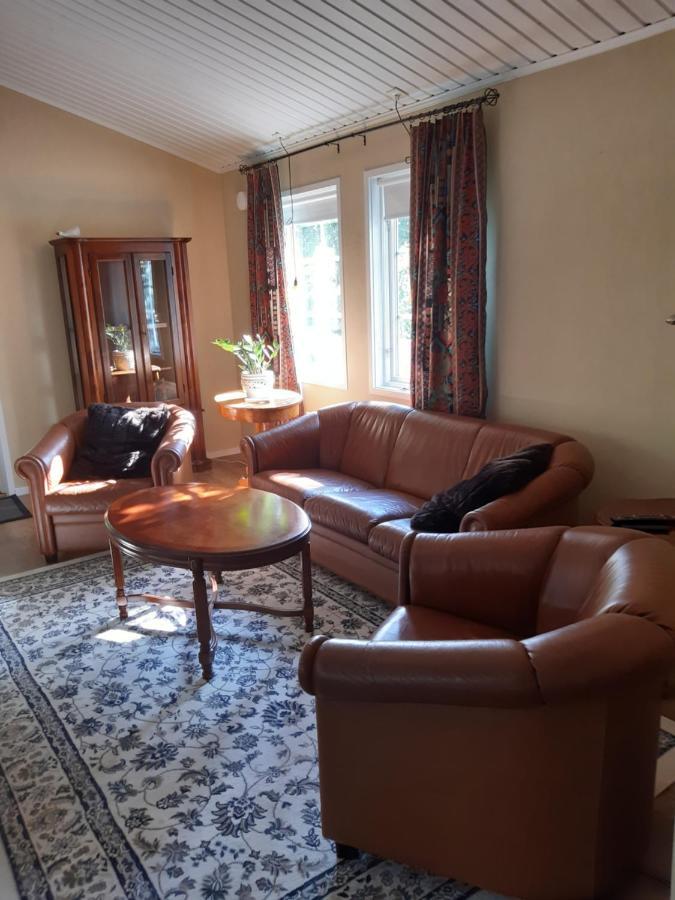 The Cottage Badelunda Västerås Zewnętrze zdjęcie