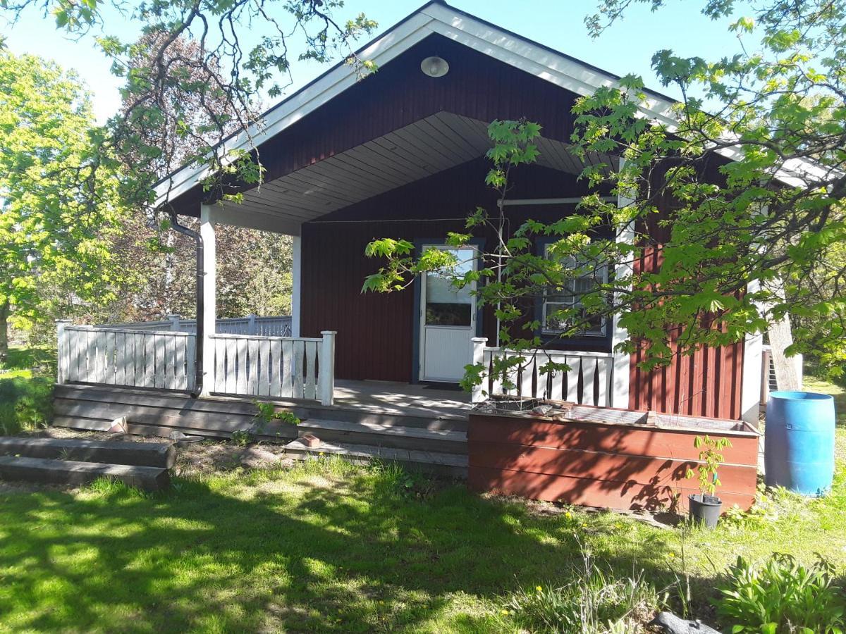 The Cottage Badelunda Västerås Zewnętrze zdjęcie